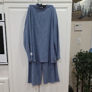 Stylish Blue Women's Cowl Neck Sweater Set